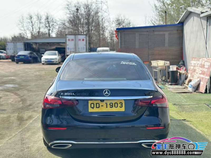 20年奔驰E轿车抵押车出售