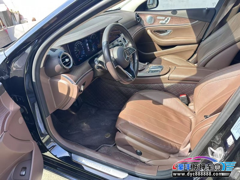 20年奔驰E轿车抵押车出售