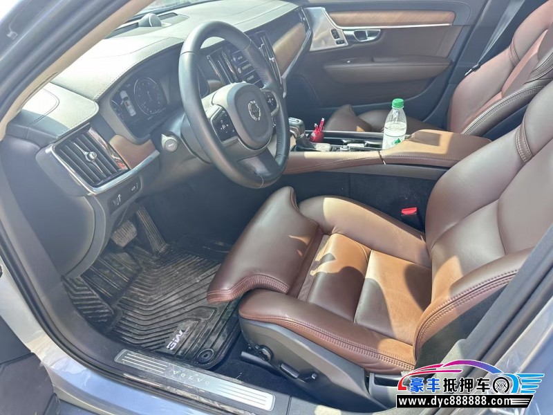 20年沃尔沃S90轿车抵押车出售