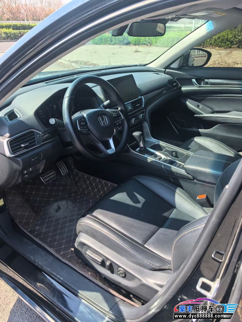 23年本田雅阁轿车抵押车出售