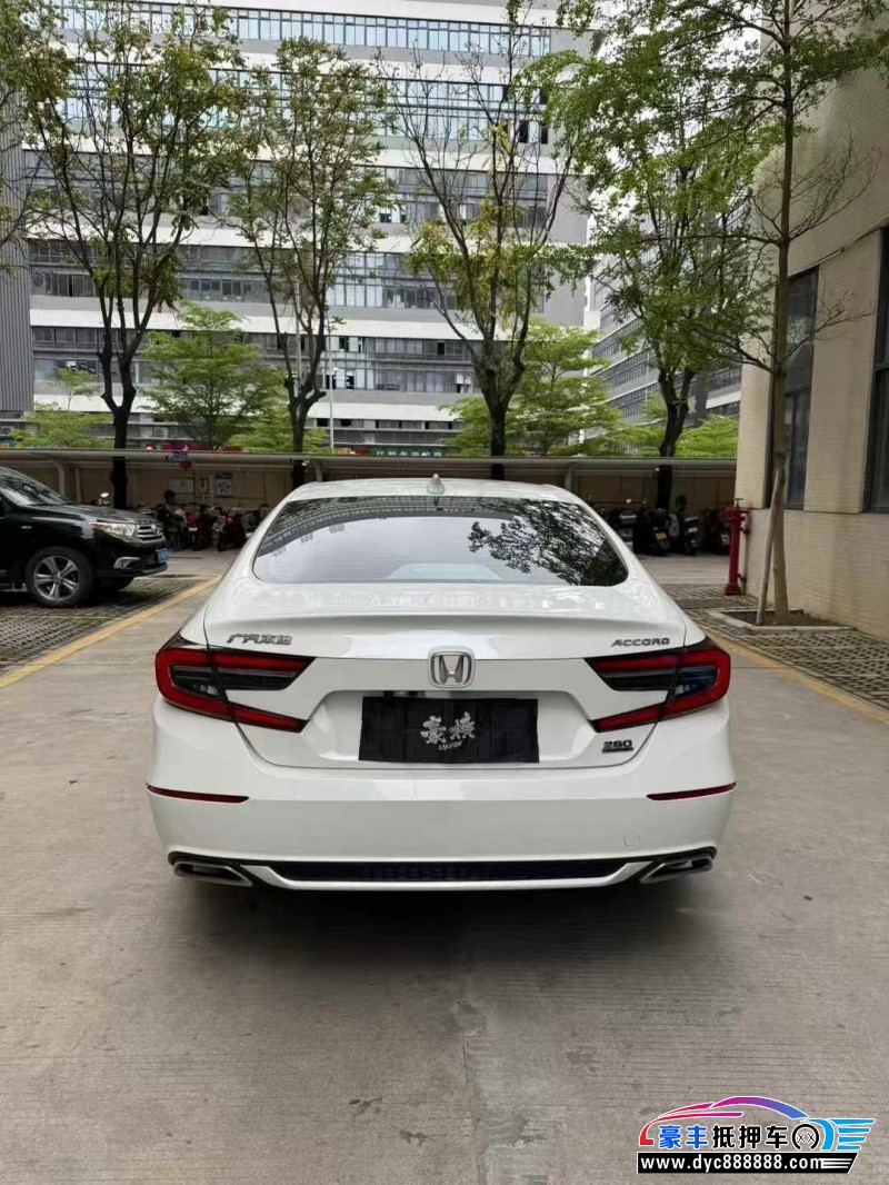 22年本田雅阁轿车抵押车出售