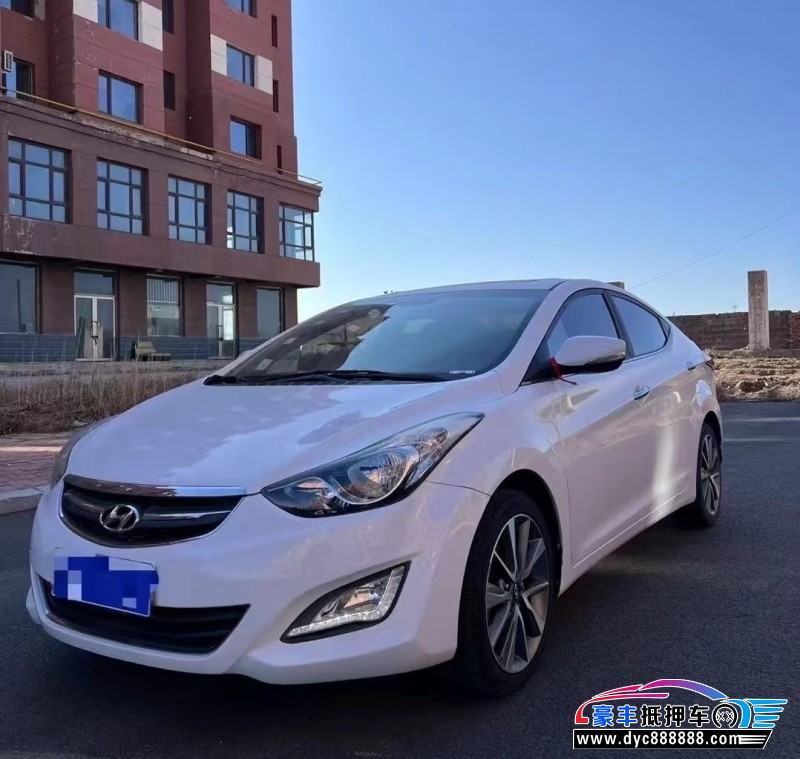 15年现代朗动轿车抵押车出售