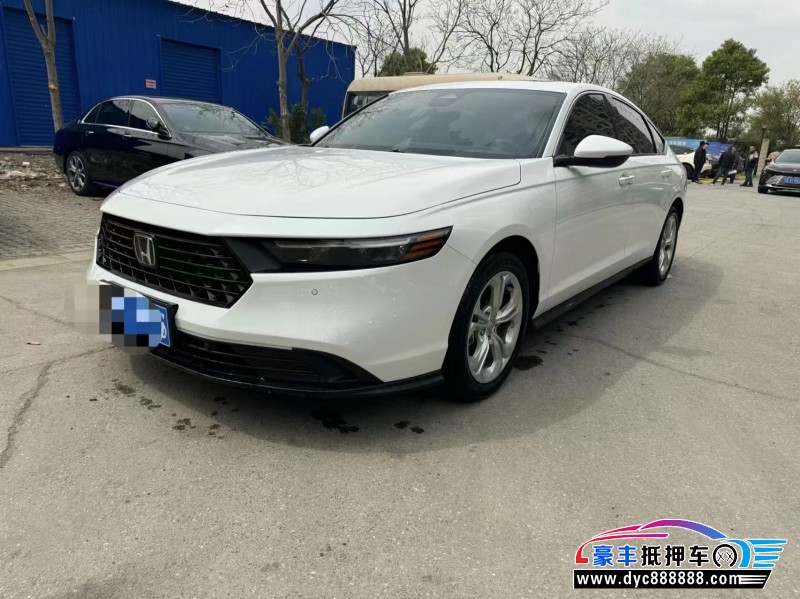 24年本田雅阁轿车抵押车出售