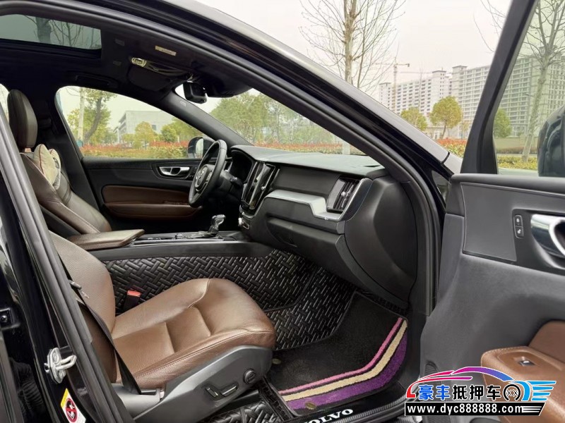 20年沃尔沃XC60轿车抵押车出售