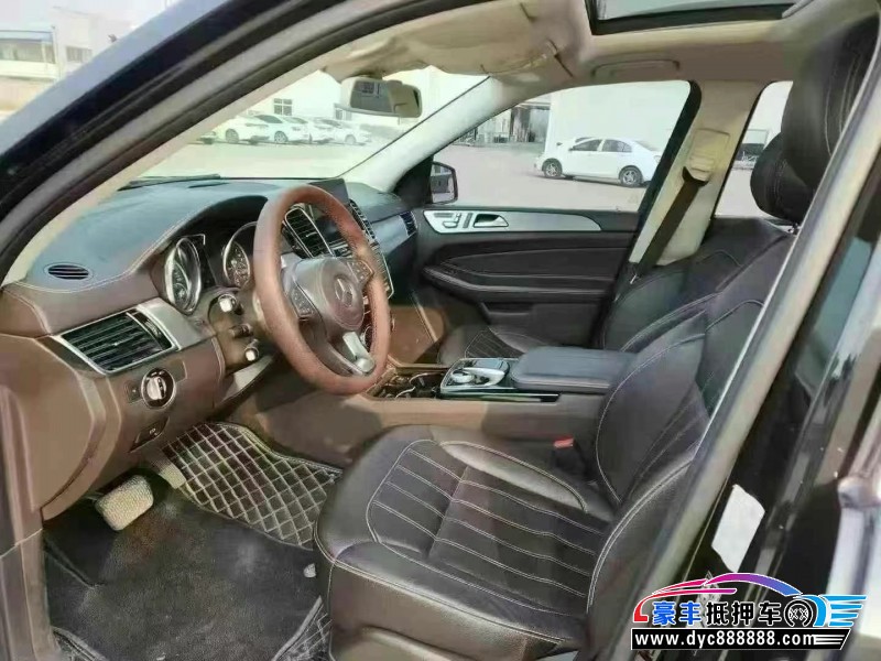 18年奔驰GLSSUV抵押车出售