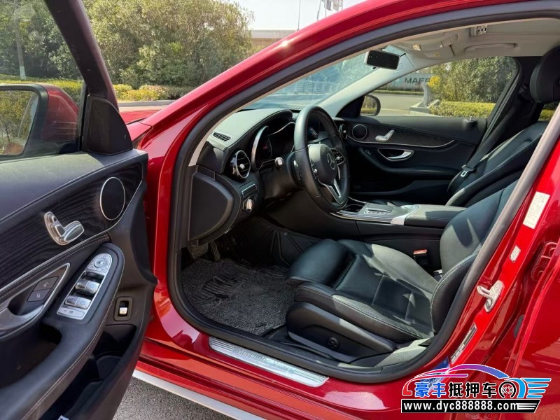 19年奔驰C轿车抵押车出售