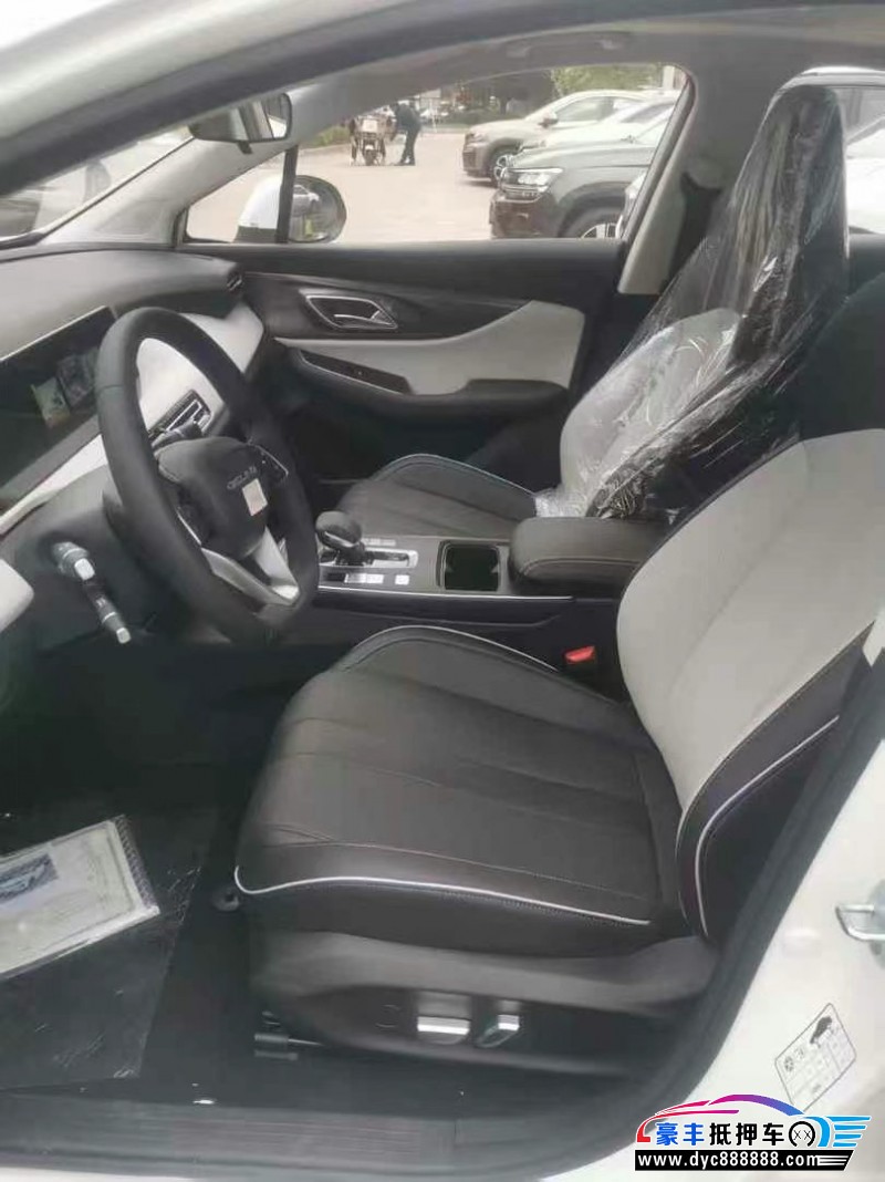 25年北汽新能源EU系列轿车抵押车出售