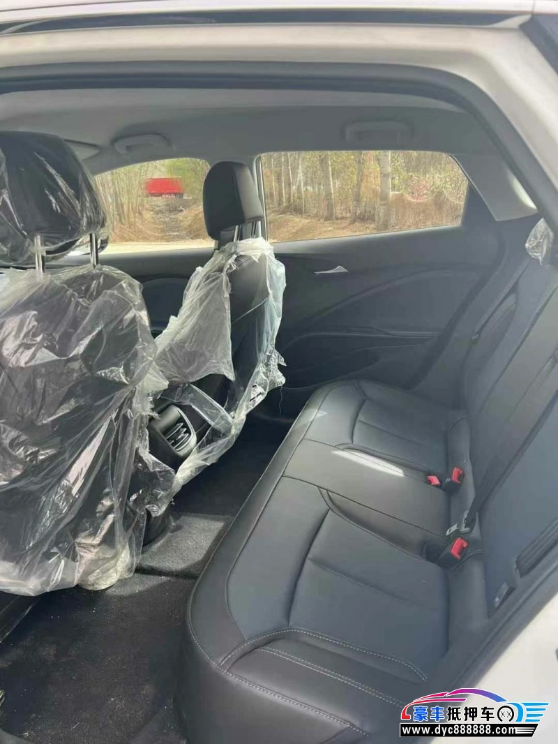 24年别克微蓝轿车抵押车出售