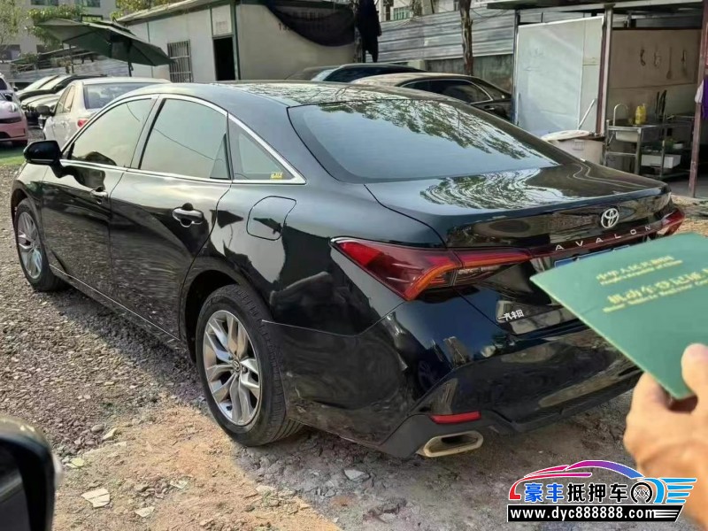 21年丰田亚洲龙轿车抵押车出售