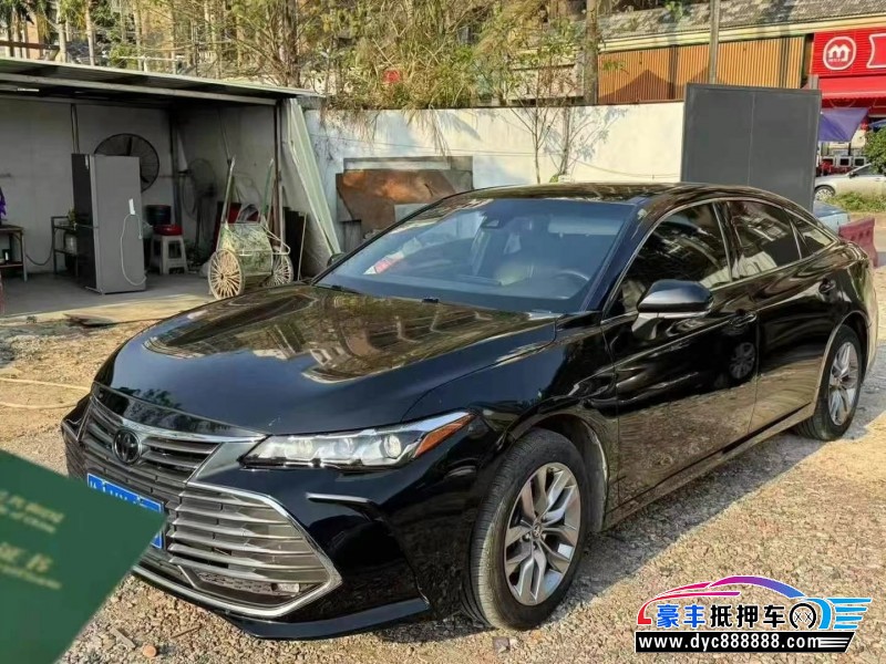 21年丰田亚洲龙轿车抵押车出售