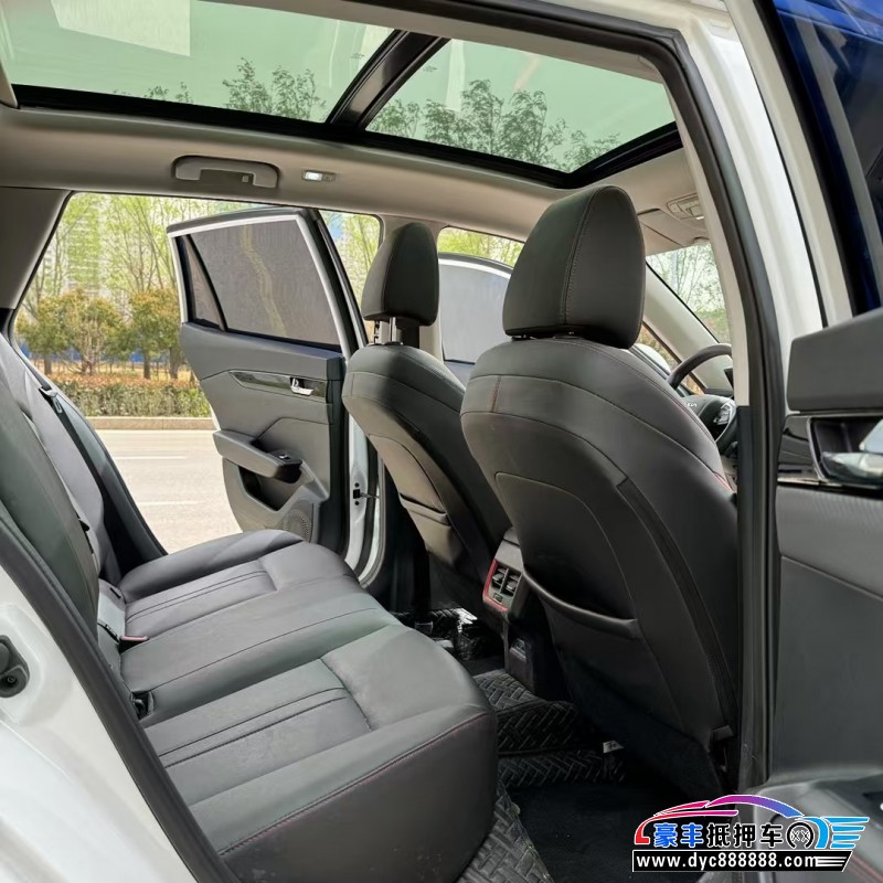 22年东风风神奕炫轿车抵押车出售