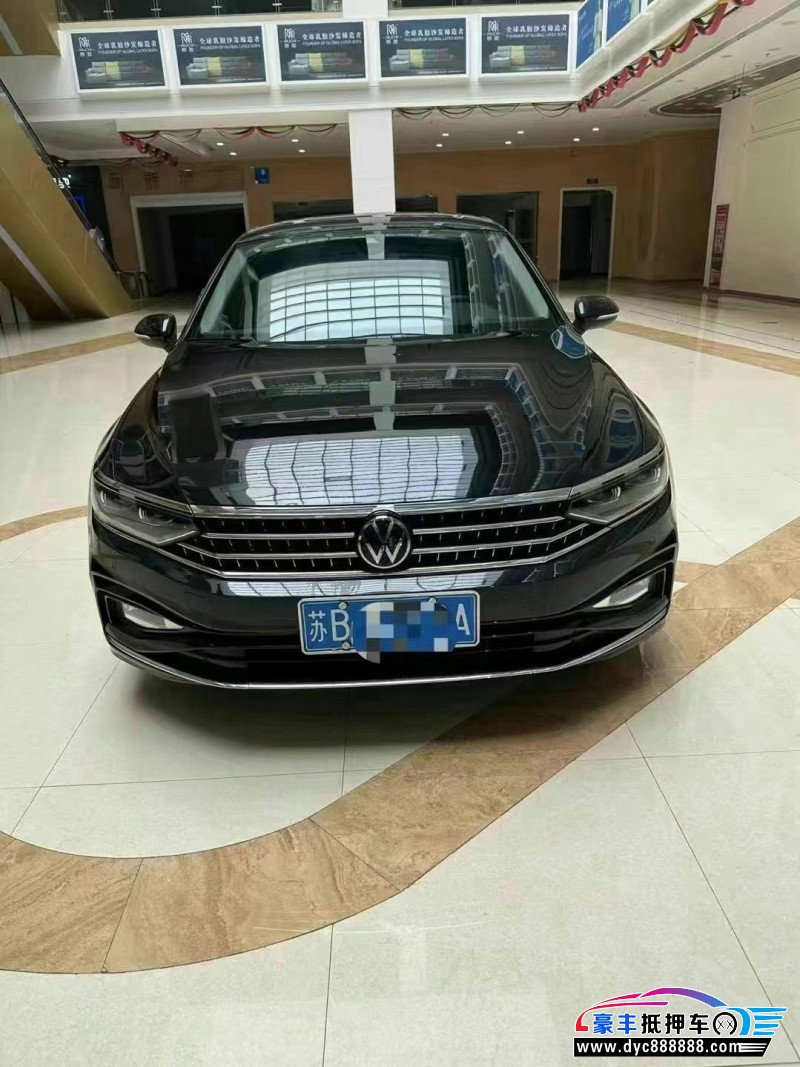 24年大众迈腾轿车抵押车出售