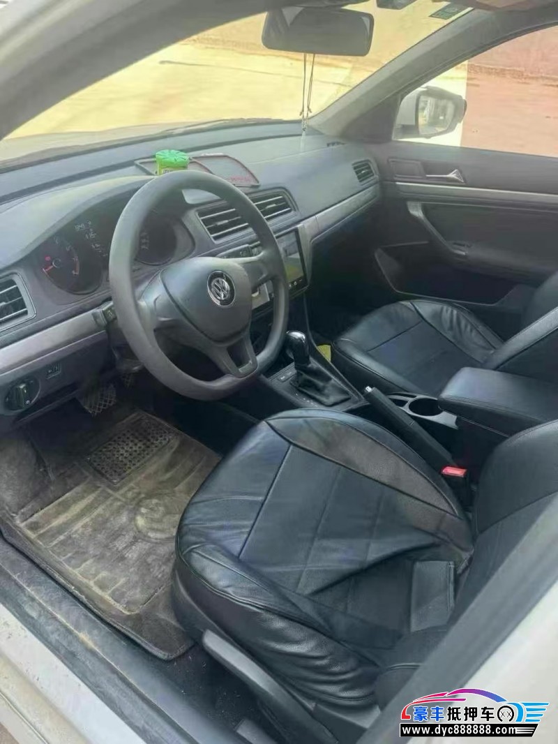 20年大众朗逸轿车抵押车出售