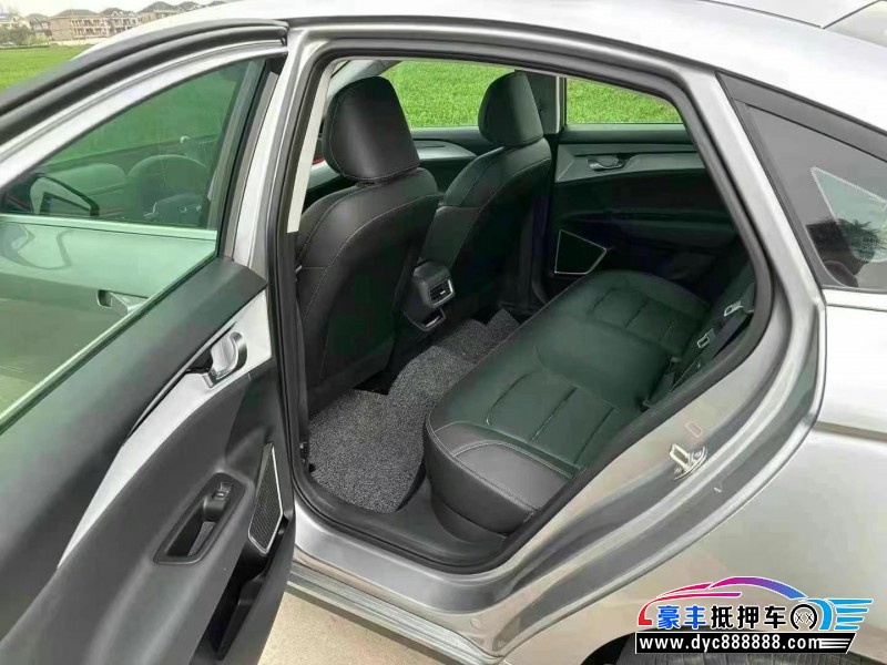 23年吉利几何轿车抵押车出售