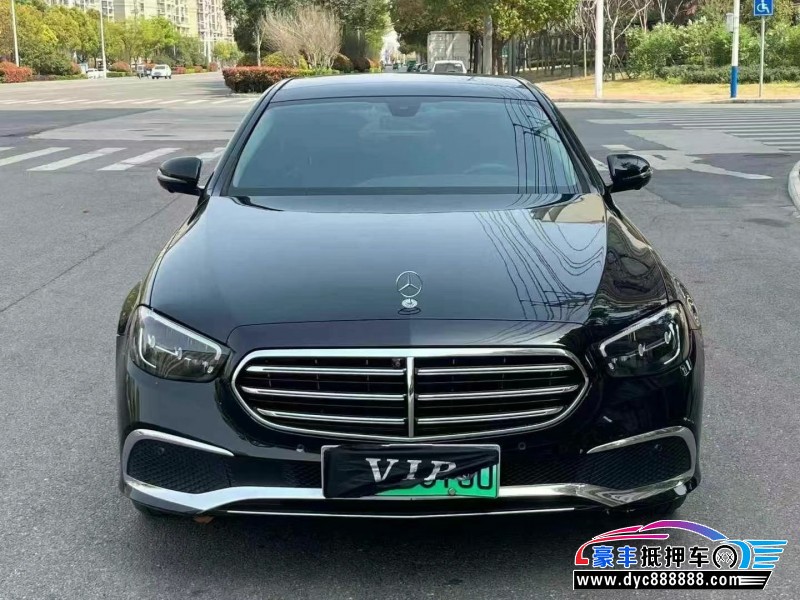 22年奔驰E轿车抵押车出售