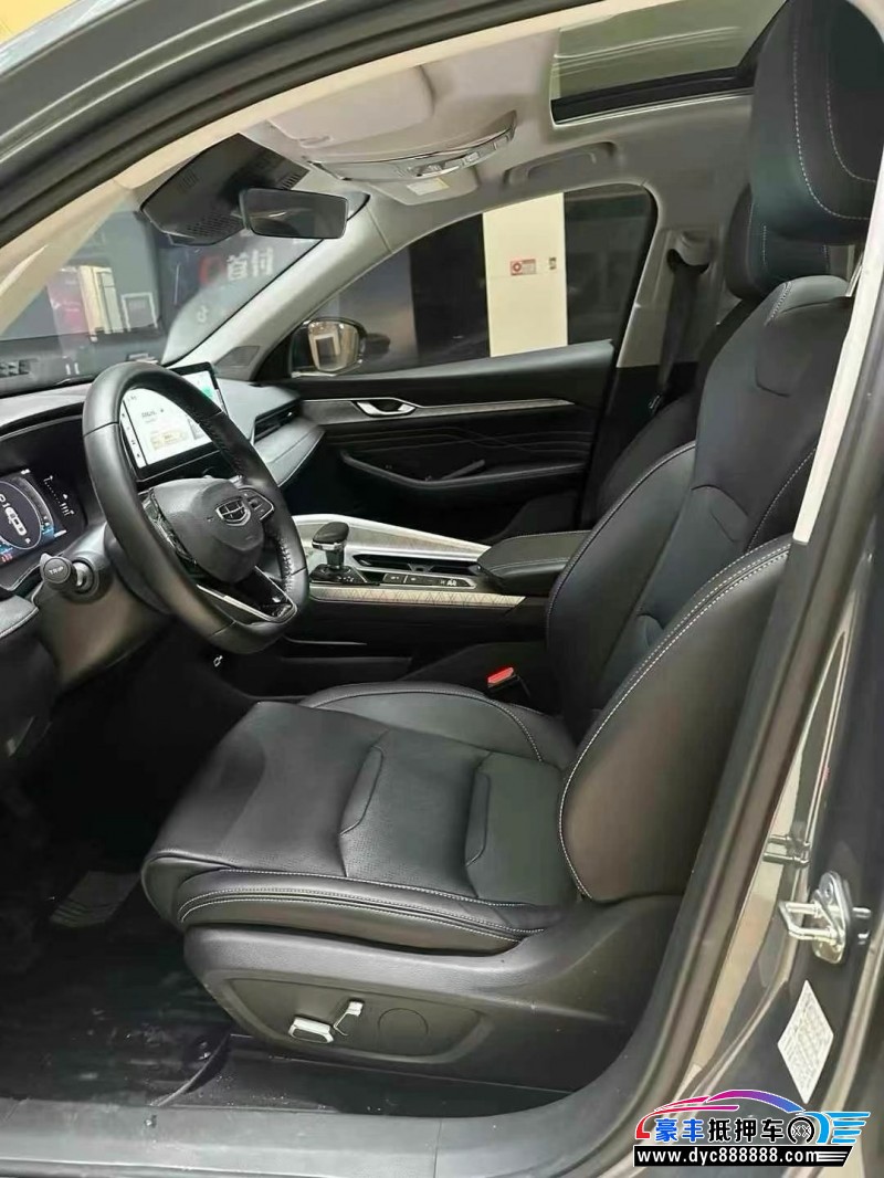 22年吉利星瑞轿车抵押车出售