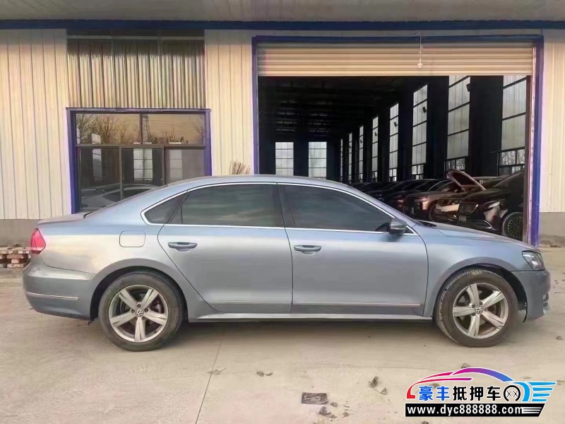 12年大众帕萨特轿车抵押车出售