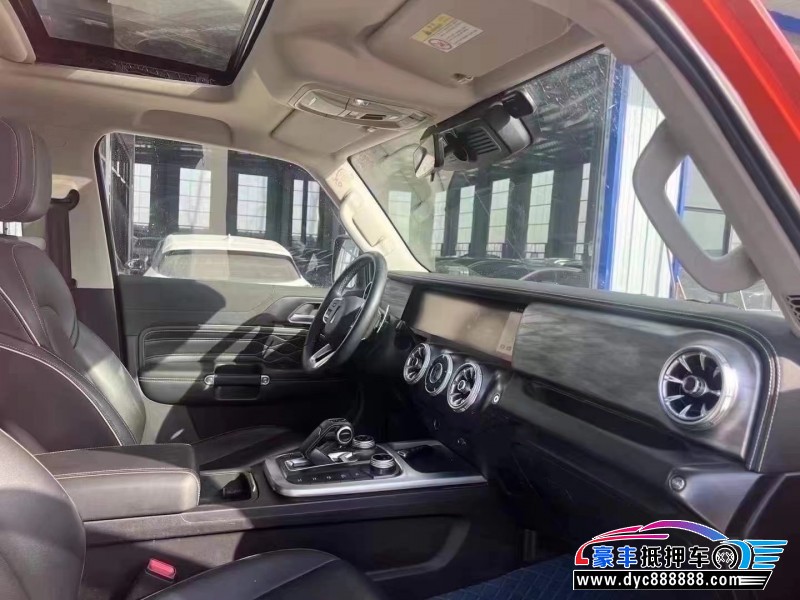 20年WEY坦克300轿车抵押车出售