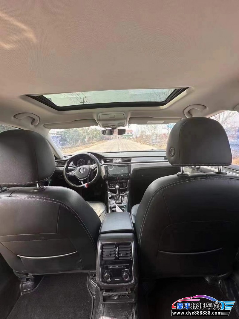 17年大众帕萨特轿车抵押车出售