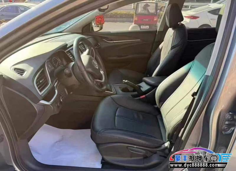 20年别克英朗轿车抵押车出售