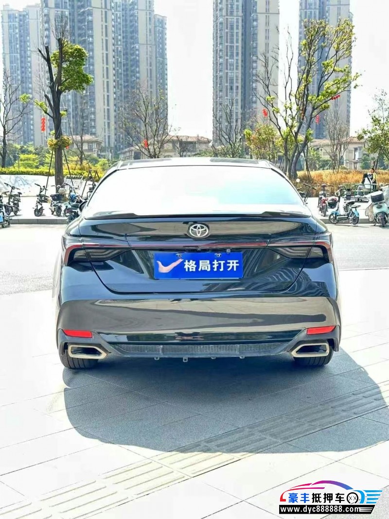 22年丰田亚洲龙轿车抵押车出售