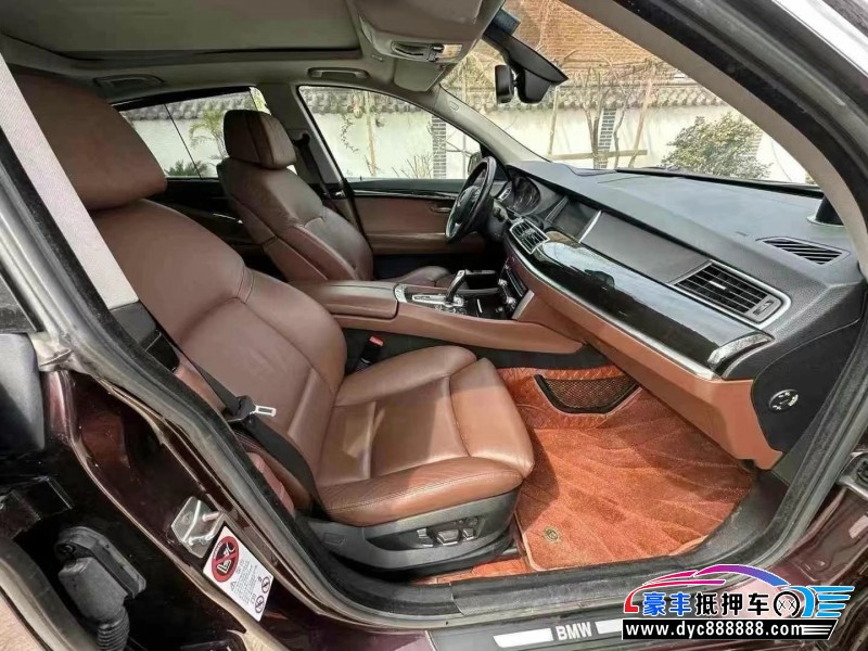 11年宝马5系GT轿车抵押车出售