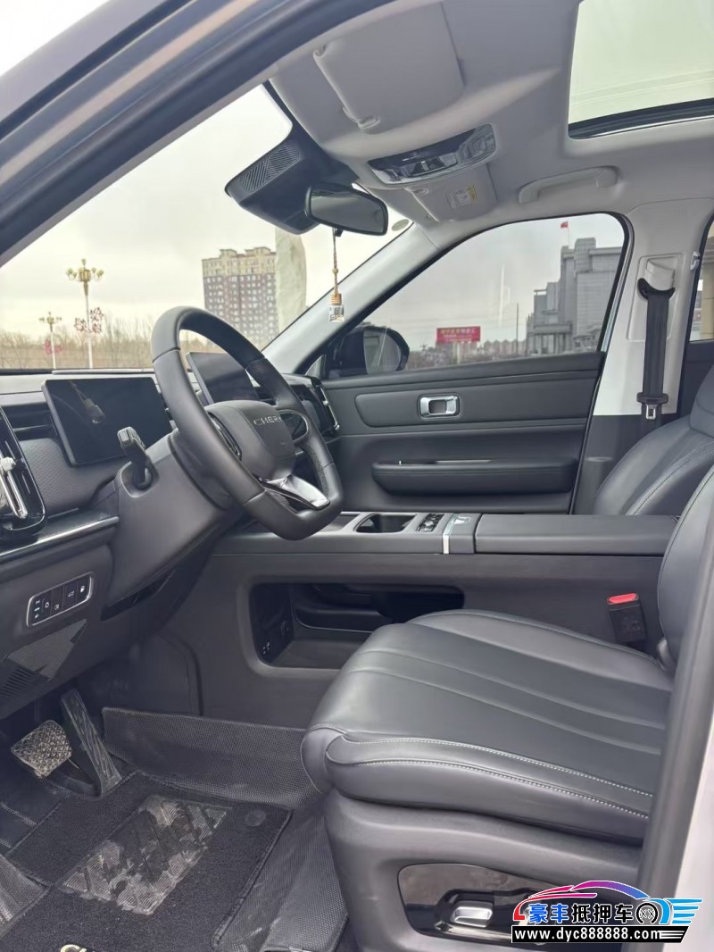 24年奇瑞探索轿车抵押车出售