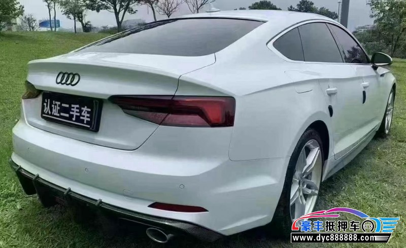 18年奥迪A5轿车抵押车出售