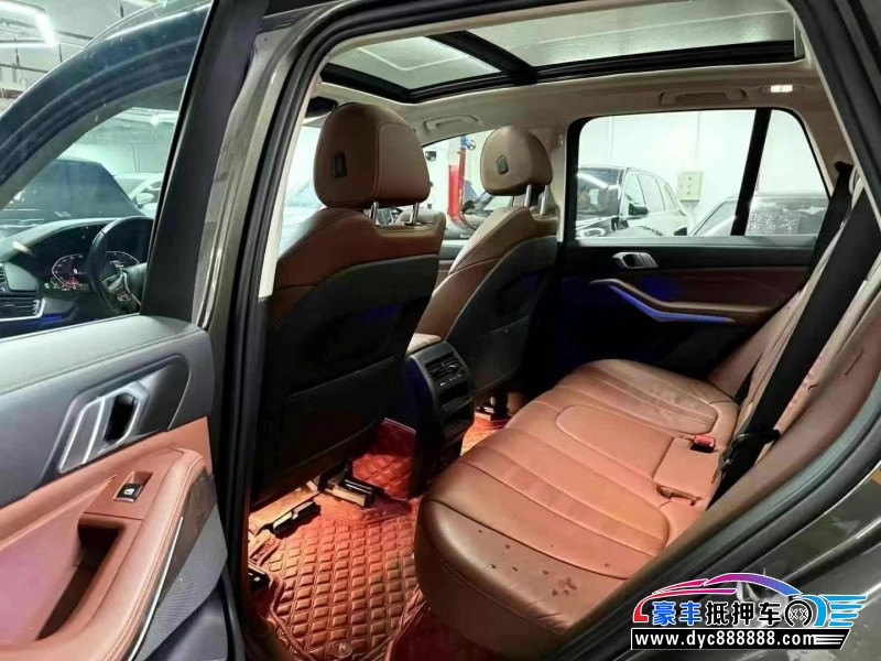 20年宝马X5轿车抵押车出售