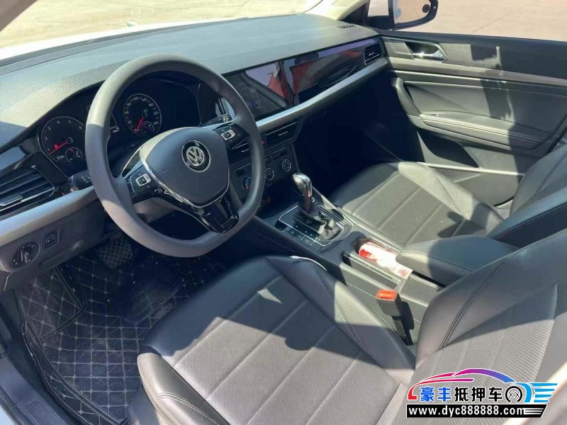 19年大众朗逸轿车抵押车出售