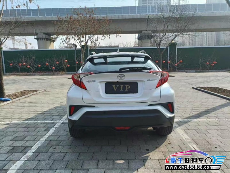 22年丰田奕泽轿车抵押车出售