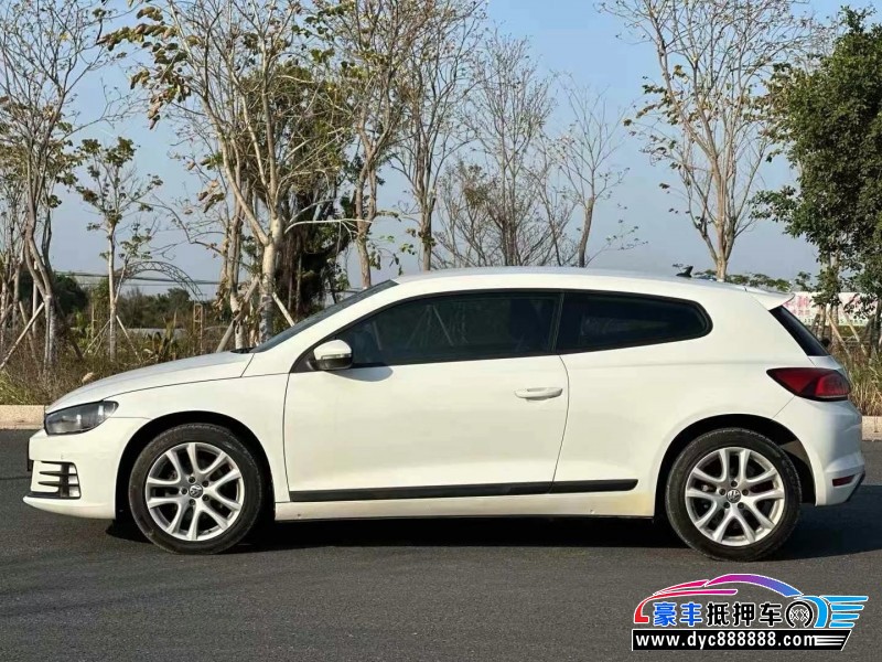 16年大众尚酷轿车抵押车出售