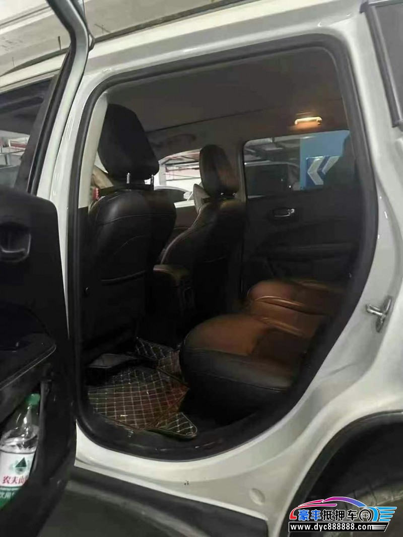 20年Jeep指南者SUV抵押车出售