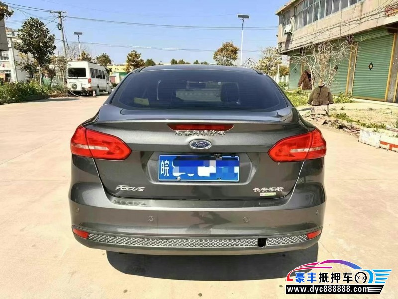 16年福特福克斯轿车抵押车出售