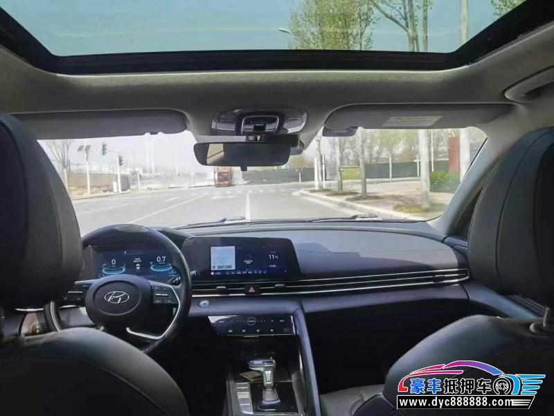 20年现代伊兰特轿车抵押车出售