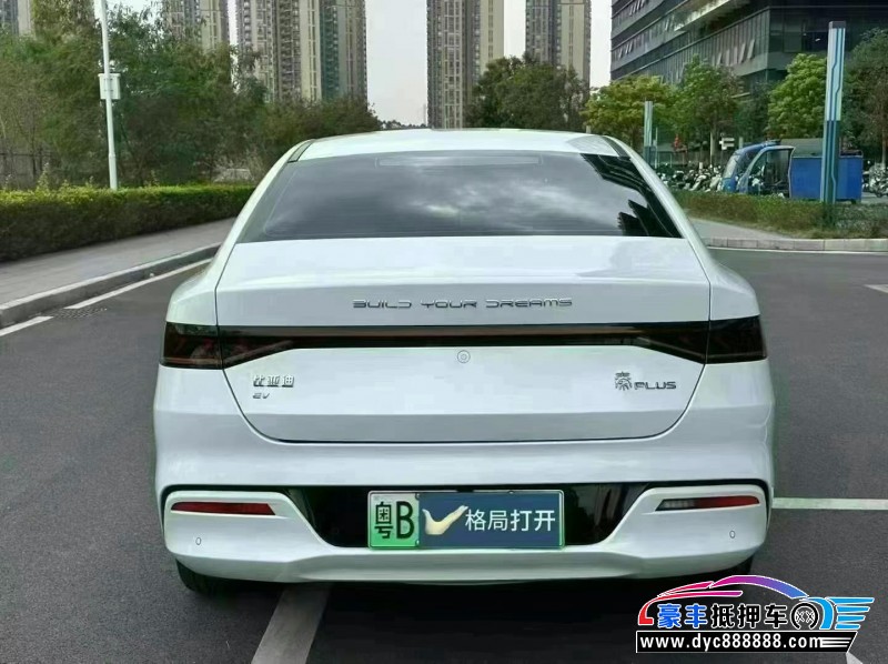 22年比亚迪秦轿车抵押车出售