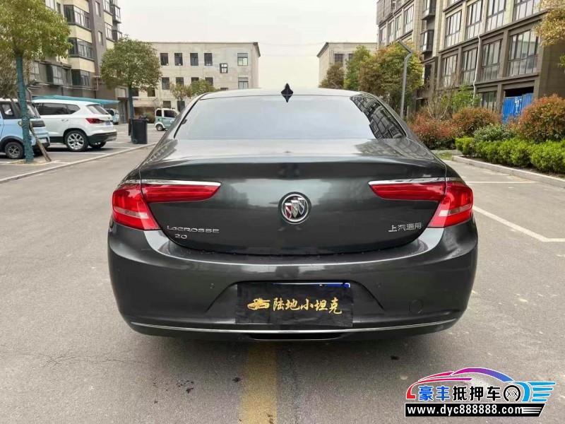 17年别克君越轿车抵押车出售