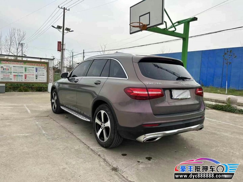 16年奔驰GLC轿车抵押车出售
