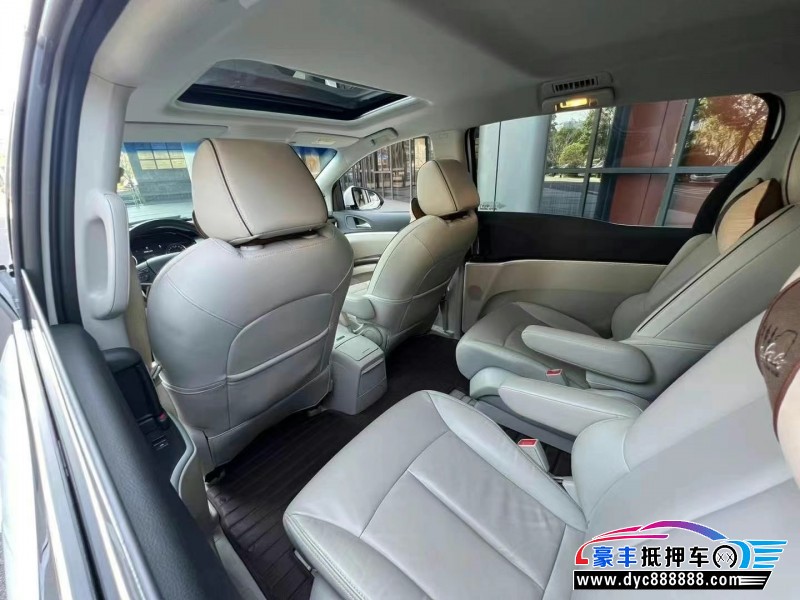 20年别克GL8轿车抵押车出售