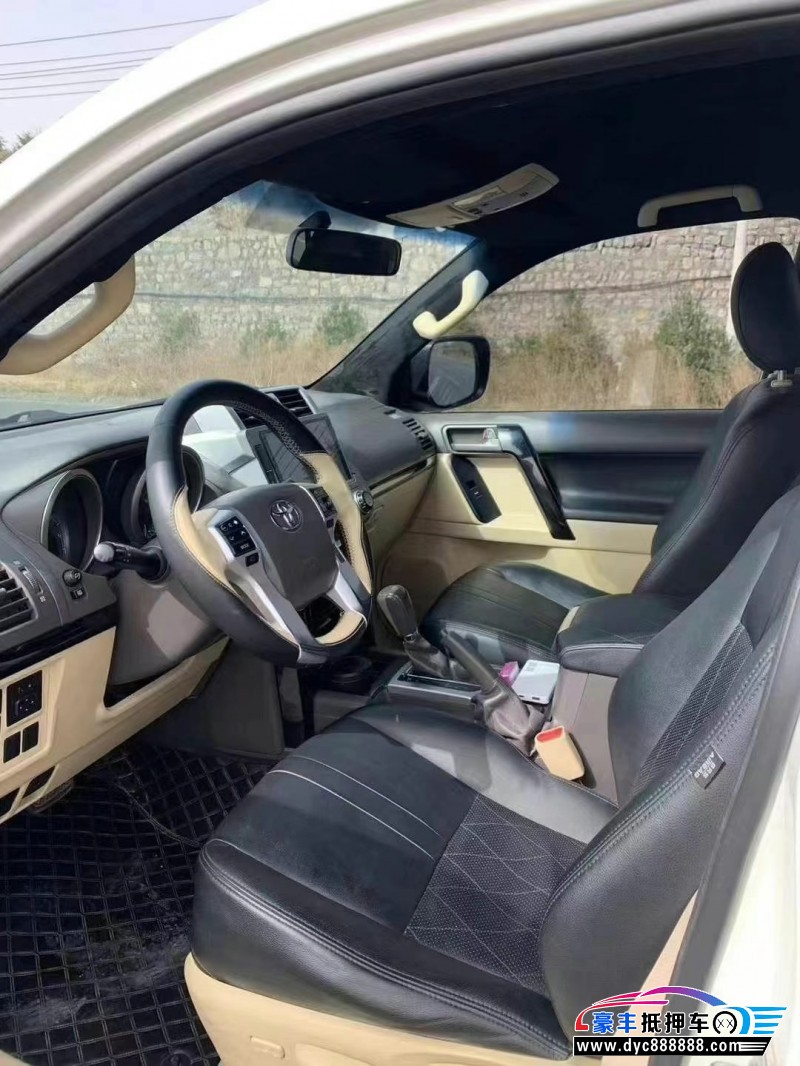 16年丰田普拉多（霸道）轿车抵押车出售