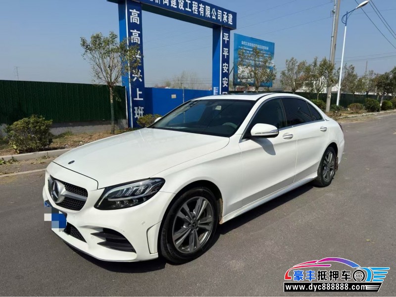 20年奔驰C轿车抵押车出售