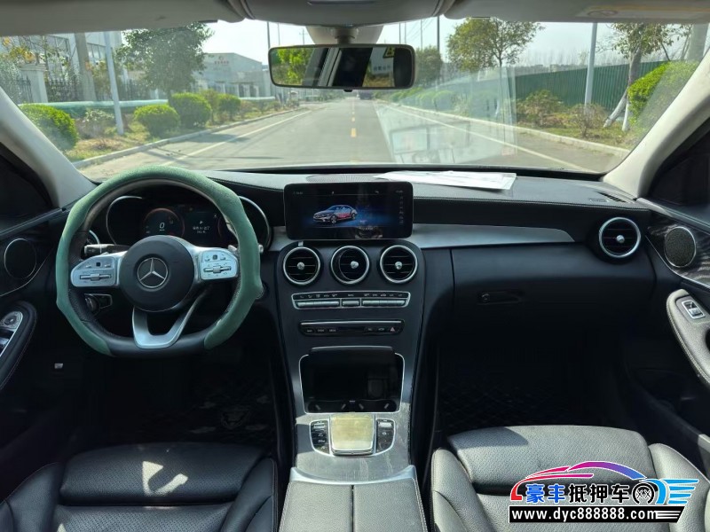 20年奔驰C轿车抵押车出售