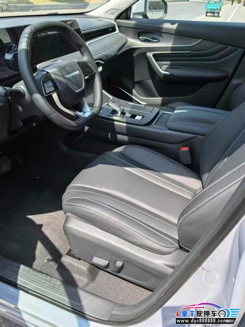 25年启辰大V轿车抵押车出售