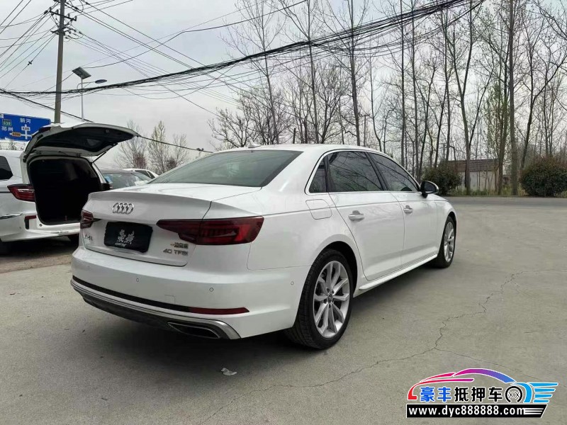 19年奥迪A4L轿车抵押车出售
