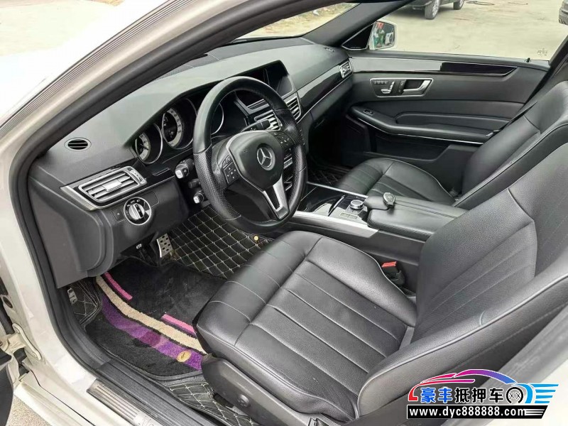 16年奔驰E轿车抵押车出售