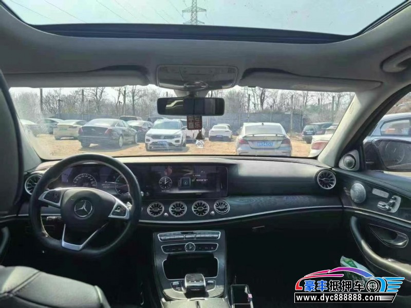 18年奔驰E轿车抵押车出售