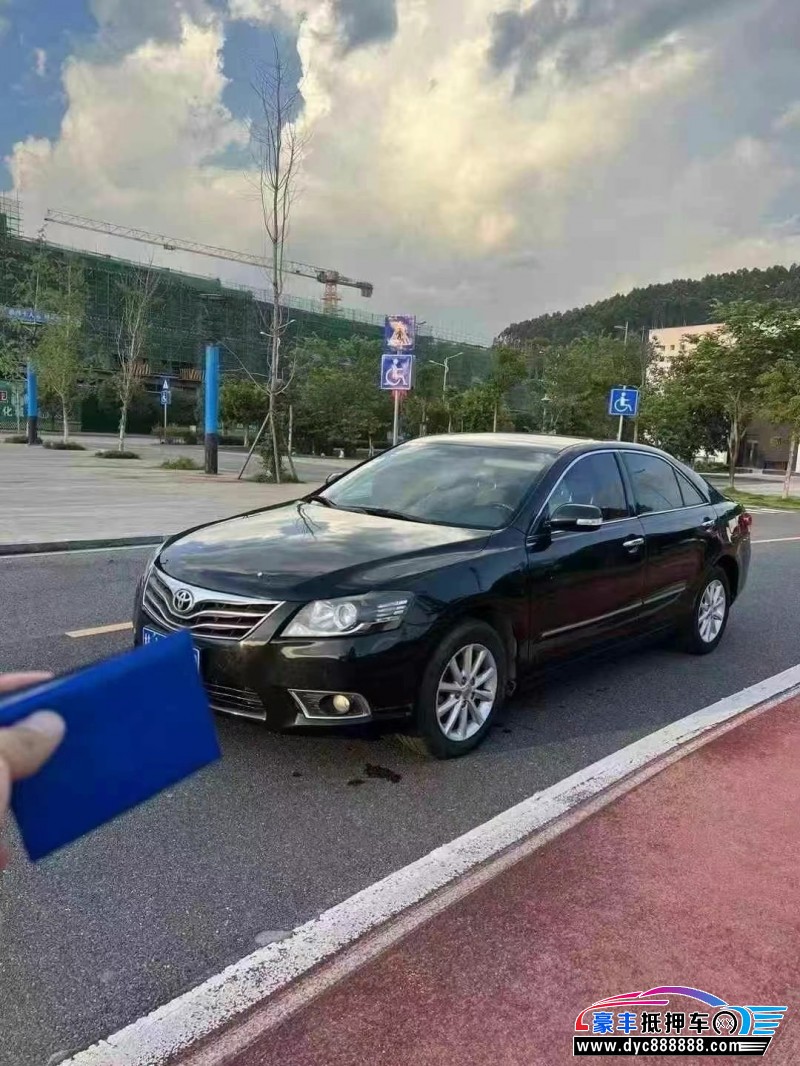 15年丰田凯美瑞轿车抵押车出售