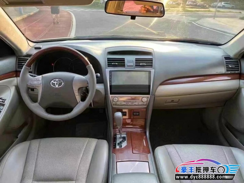 15年丰田凯美瑞轿车抵押车出售