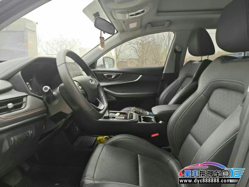 23年奇瑞瑞虎8轿车抵押车出售