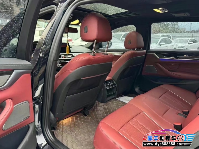 21年宝马5系轿车抵押车出售